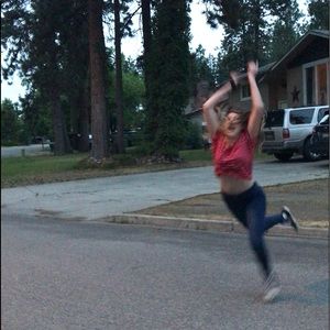 Meet your Posher, Ella